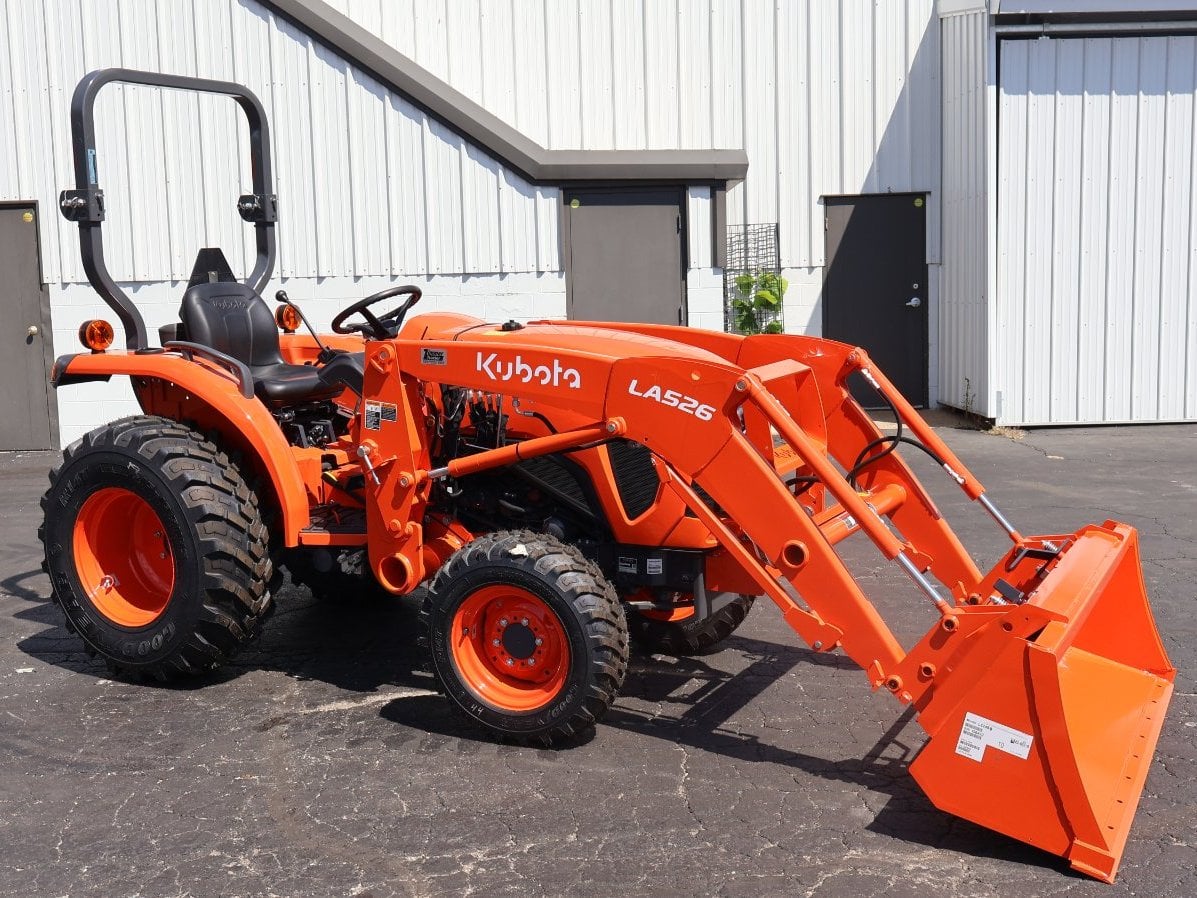 Kubota L3302DT tractor, new, at Brookville, IN, photo 1 of 6
