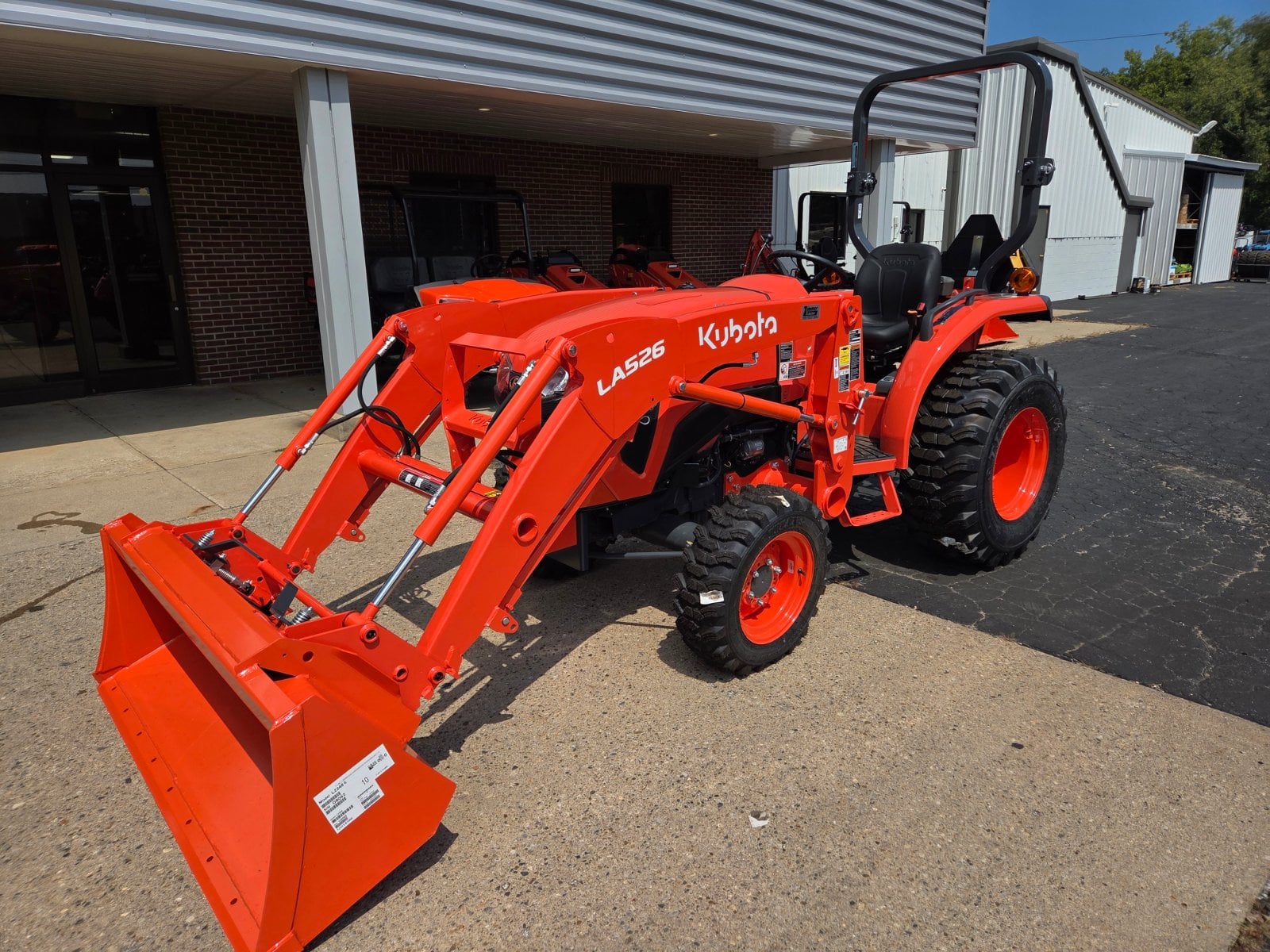 Kubota L3302DT tractor, new, at Brookville, IN, photo 1 of 11