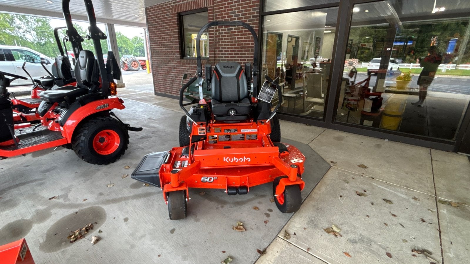 Kubota Z781KWTI-60 zero turn, new, at Brookville, IN, photo 1 of 7