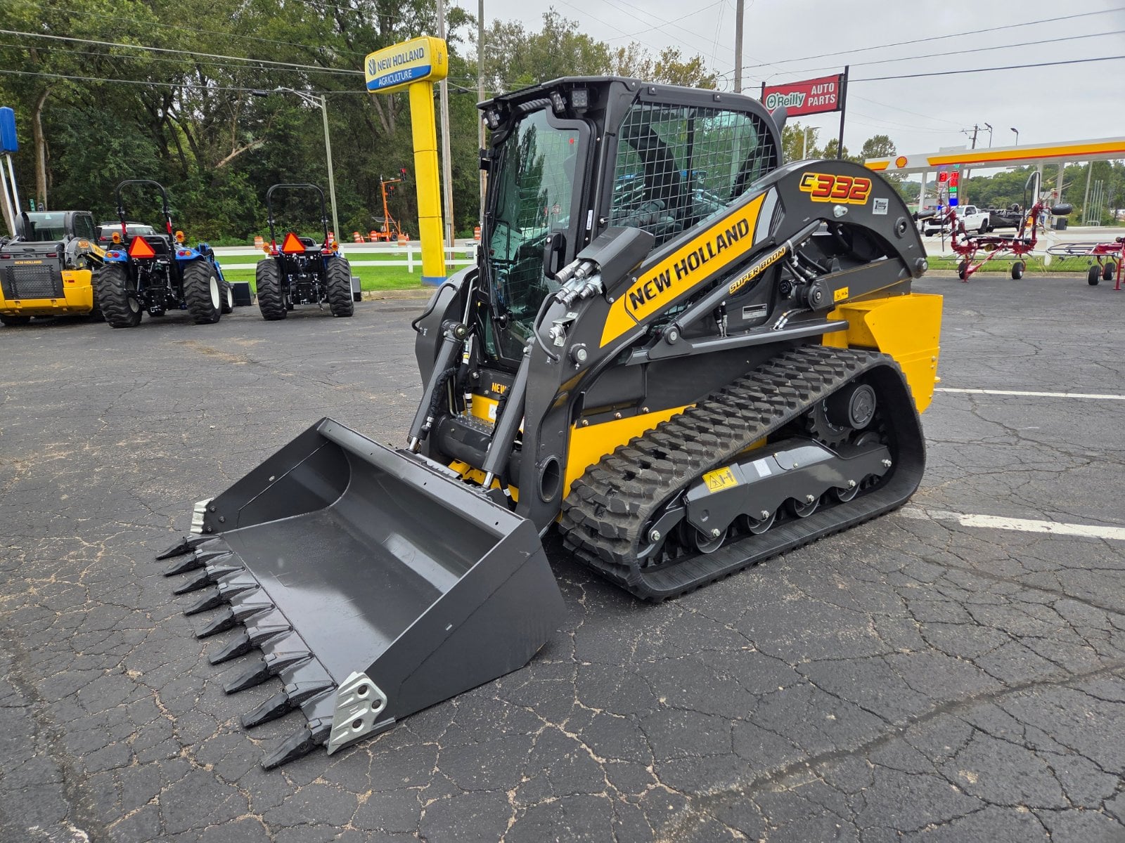 New Holland C332 trackloader, new, at Brookville, IN, photo 1 of 14