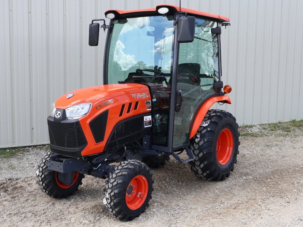 Kubota LX2620HSDC tractor, new, at Aurora, IN, photo 1 of 8