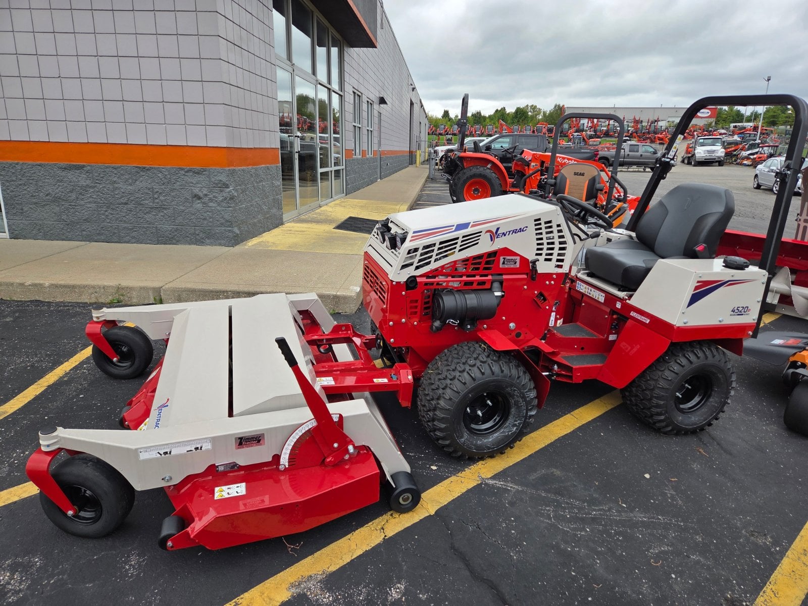 Ventrac 4520P tractor, new, at Monroe, OH, photo 1 of 9