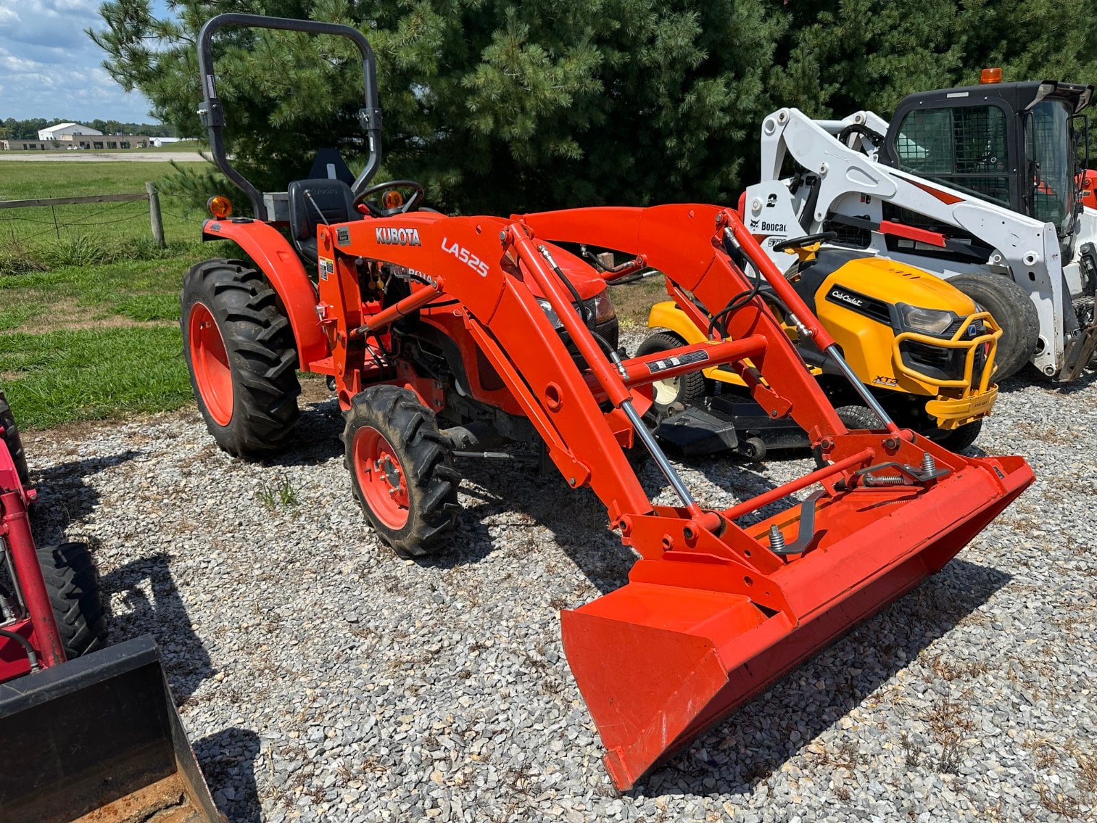 2018 Kubota L2501DT tractor, used, at Aurora, IN, photo 1 of 5