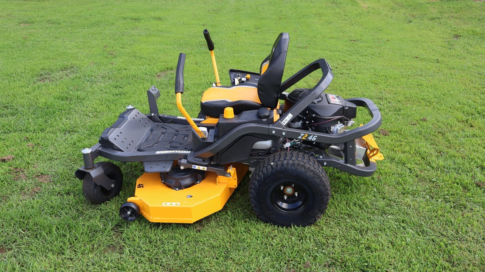Cub Cadet Z2 46 zero turn, new, at Aurora, IN, photo 1 of 5