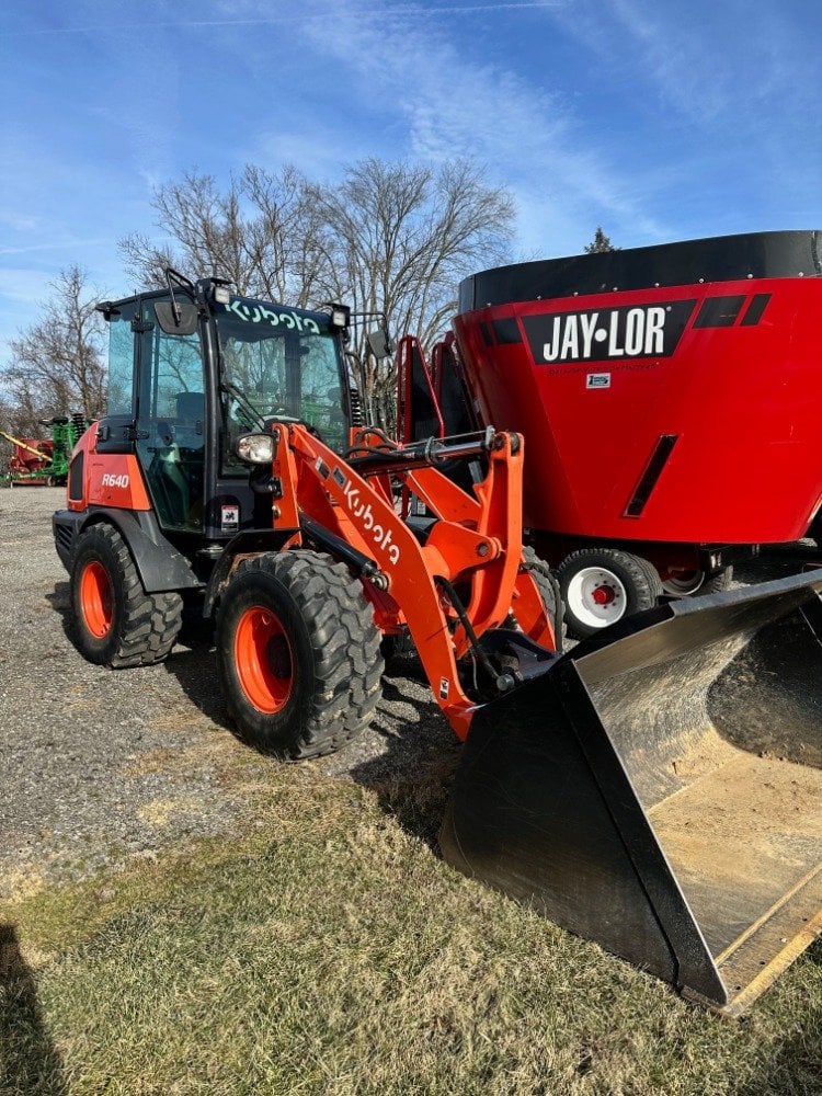 2023 Kubota R640R43 wheel loader, used, at Aurora, IN, photo 1 of 4