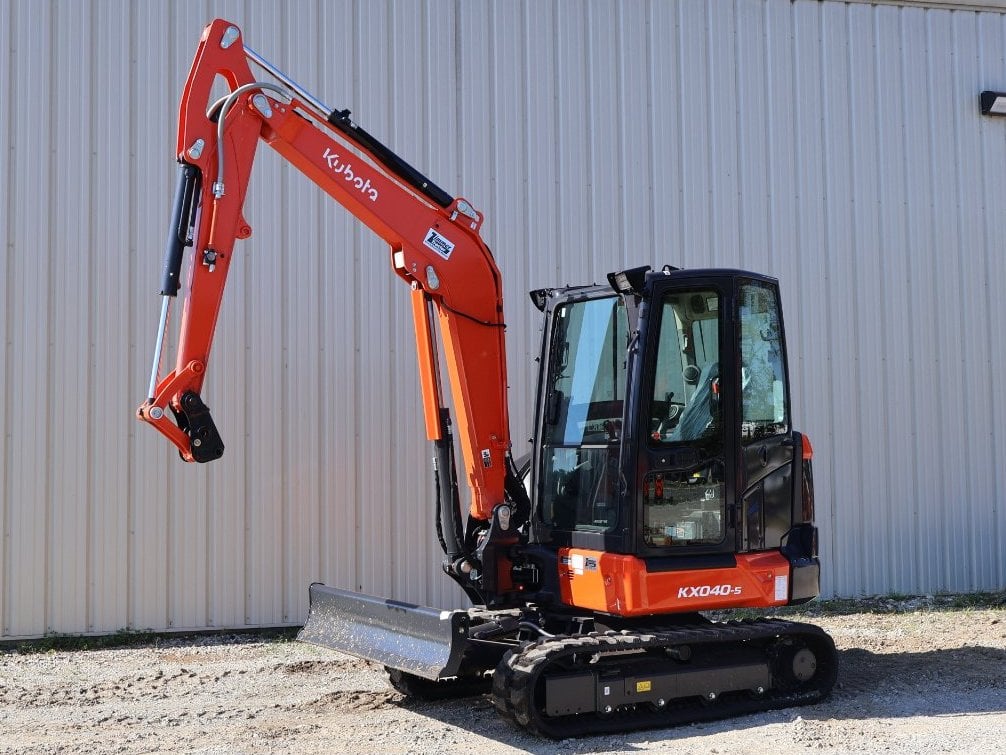 Kubota KX040-5R3 excavator, new, at Aurora, IN, photo 1 of 6