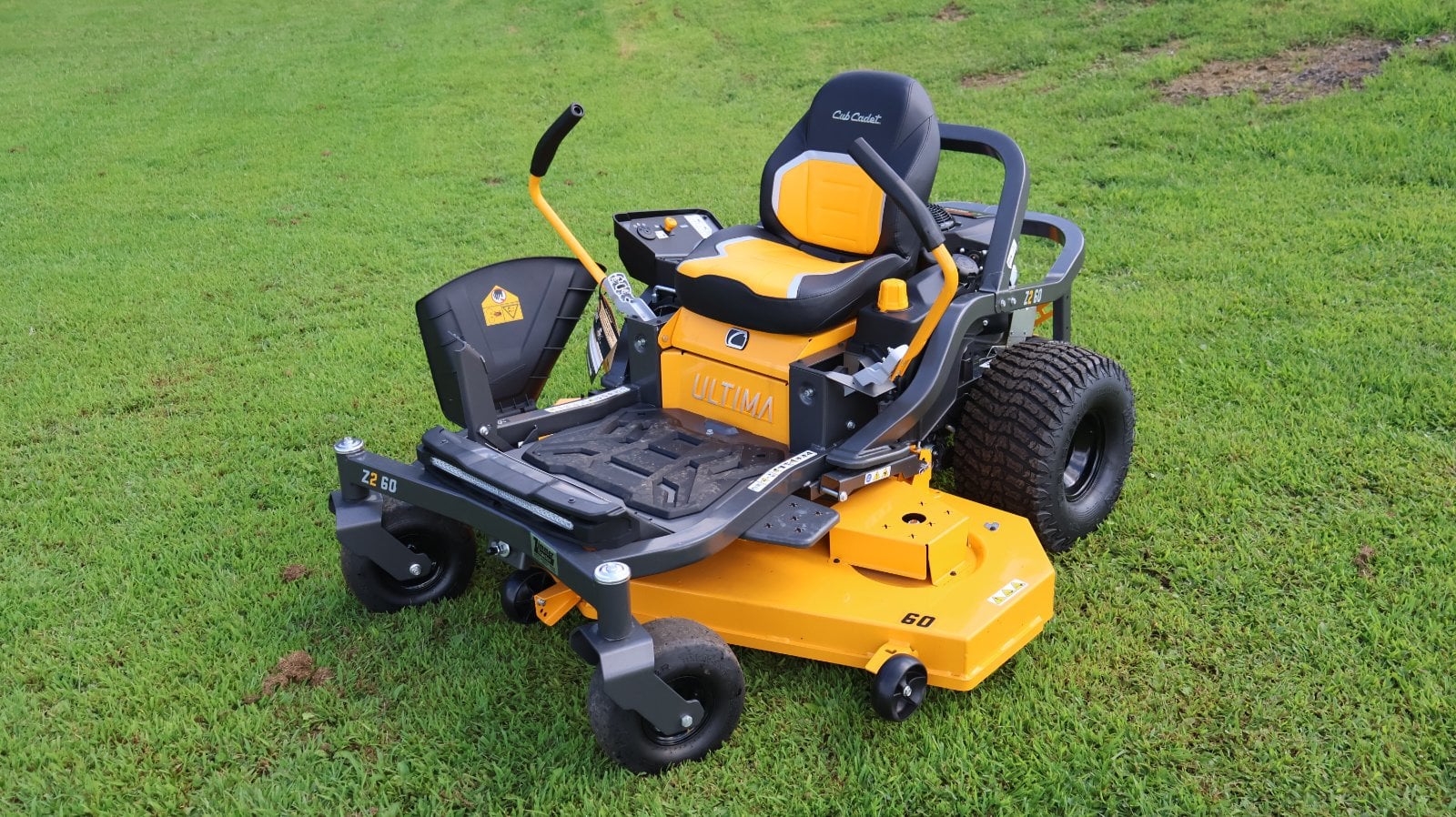 Cub Cadet Z2 60 zero turn, new, at Aurora, IN, photo 1 of 6