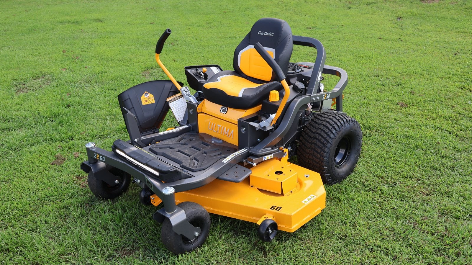 Cub Cadet Z2 60 zero turn, new, at Aurora, IN, photo 1 of 5