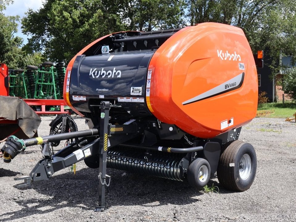 Kubota BV4160PREMNET baler, new, at Aurora, IN, photo 1 of 5