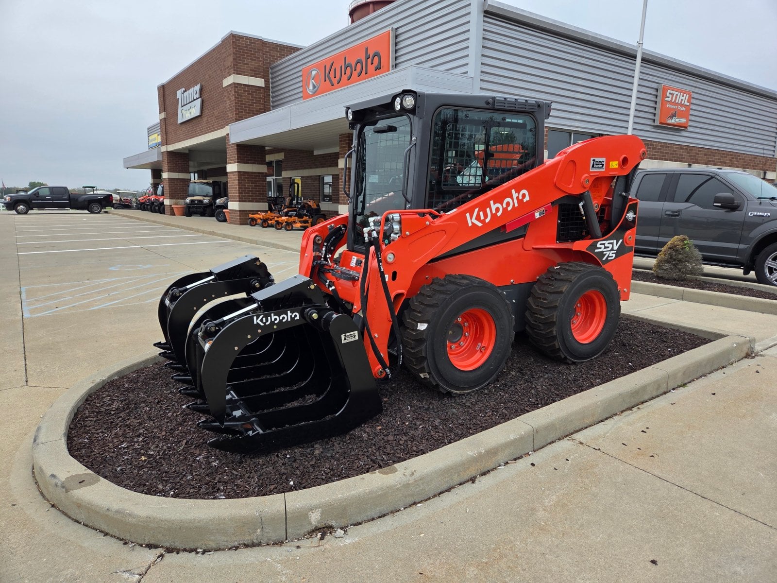 Kubota SSV75PHC skid steer, new, at Aurora, IN, photo 1 of 6